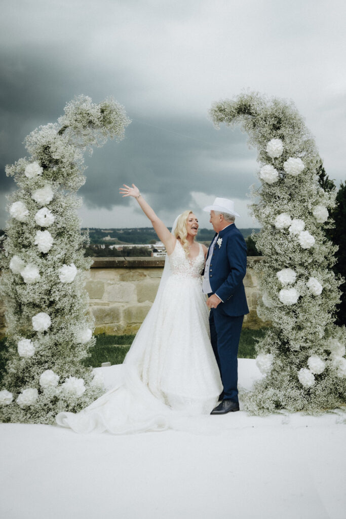 Bridal couple saying yes at their ceremony at Ellwangen Palace