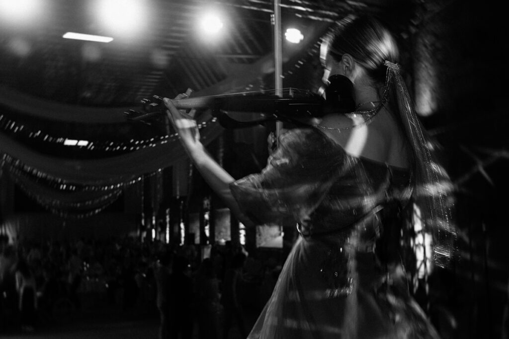 Violinist at wedding