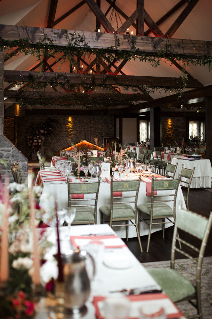 Dekorierter Ballsaal im Ballyseede Castle